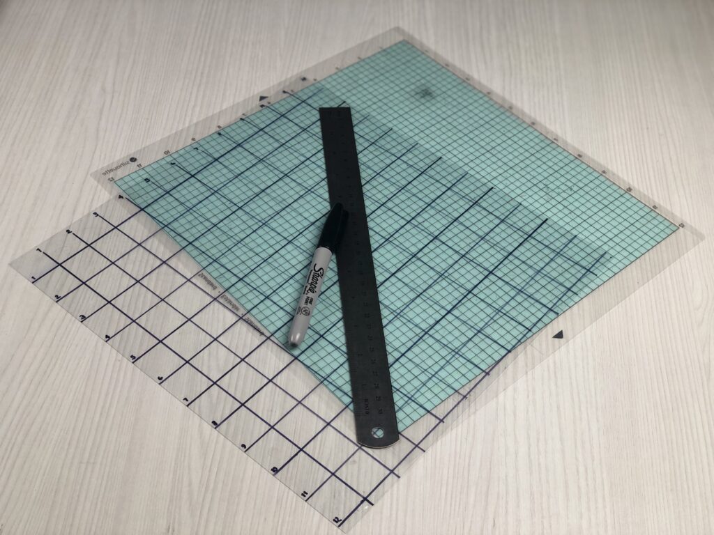 i drew gridlines on the protective sheet