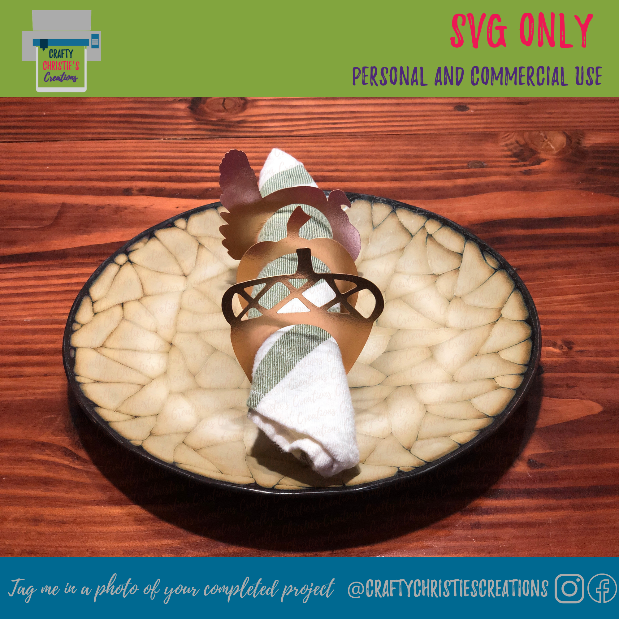 Use these thanksgiving napkin rings to hold a folded napkin for decor